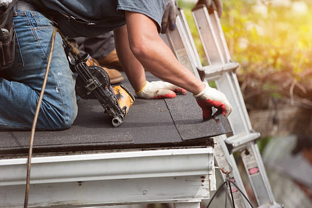 Best Flat Roof Repair Services  in Kewaunee, WI